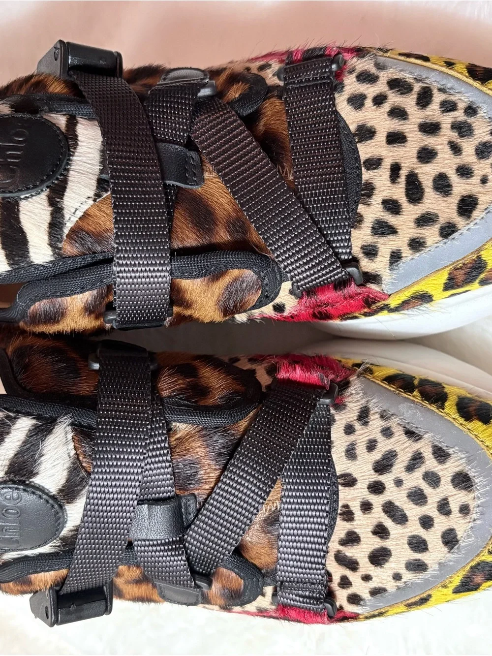 Chloe make statement